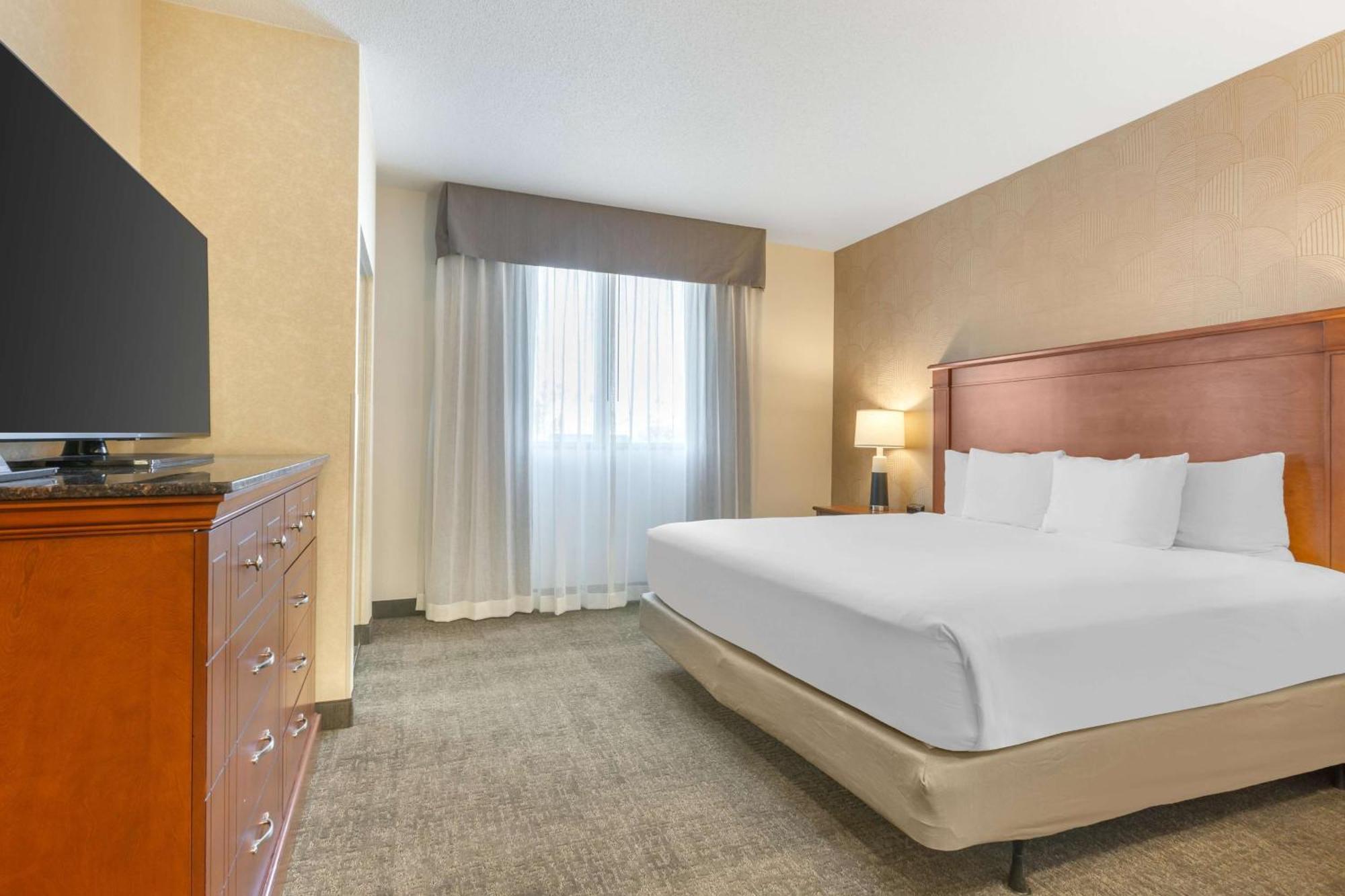 Drury Plaza Hotel Phoenix Tempe Buitenkant foto