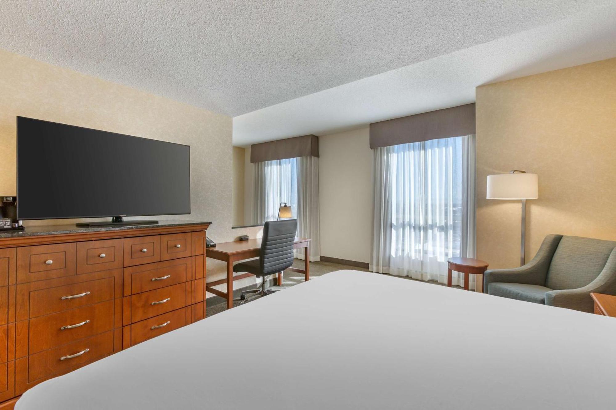 Drury Plaza Hotel Phoenix Tempe Buitenkant foto